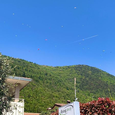 Bed and Breakfast Flyingaway Borso del Grappa Exterior foto