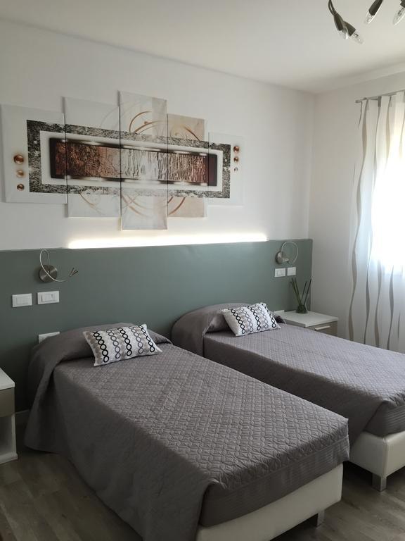 Bed and Breakfast Flyingaway Borso del Grappa Habitación foto