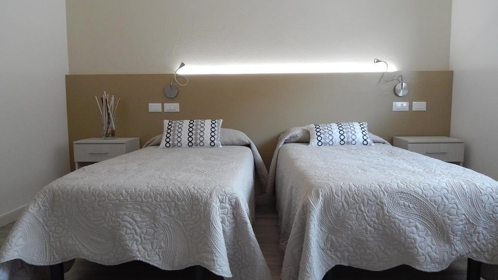 Bed and Breakfast Flyingaway Borso del Grappa Habitación foto